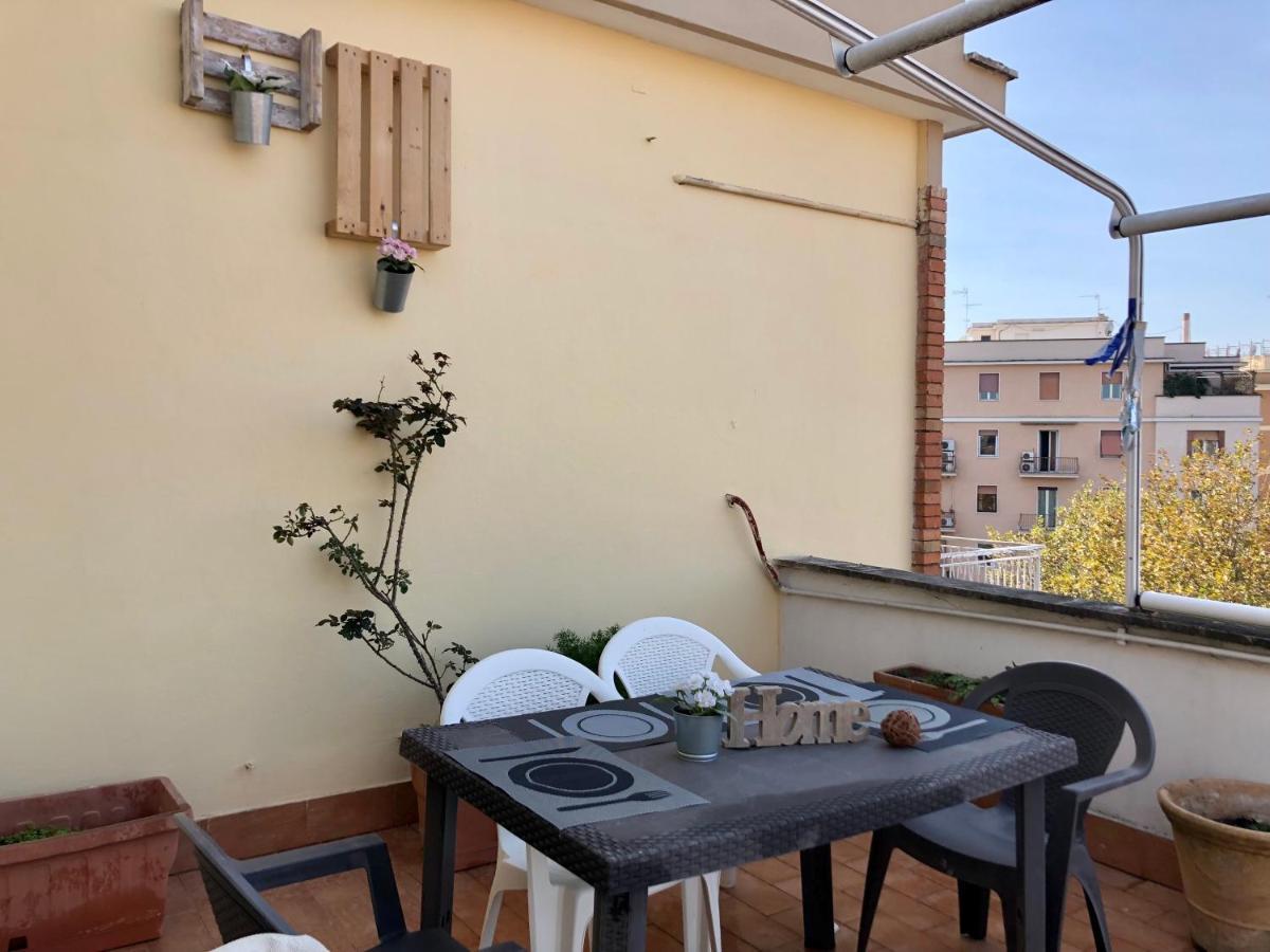 La Terrazza Del Sole Apartment Roma Exterior foto