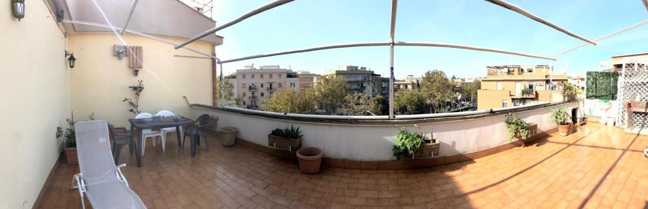 La Terrazza Del Sole Apartment Roma Exterior foto